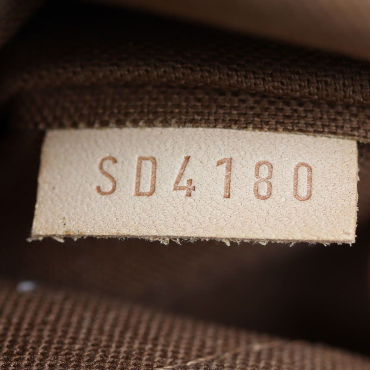 Louis Vuitton Tivoli PM Monogram Date code
