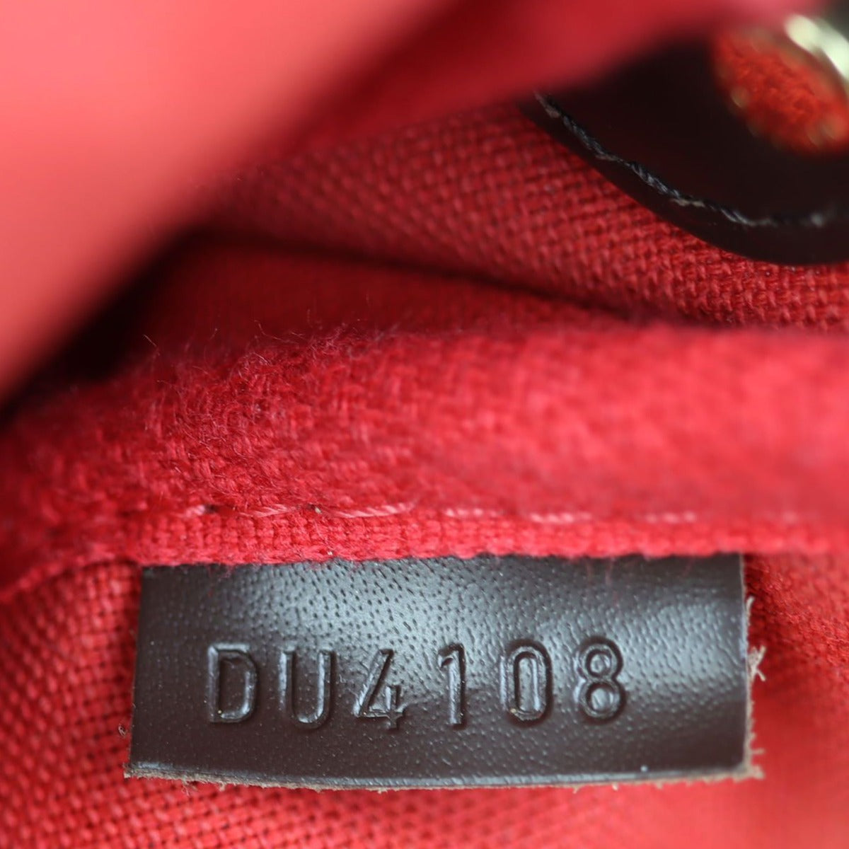 Louis Vuitton Favorite MM Damier Ebene Date code
