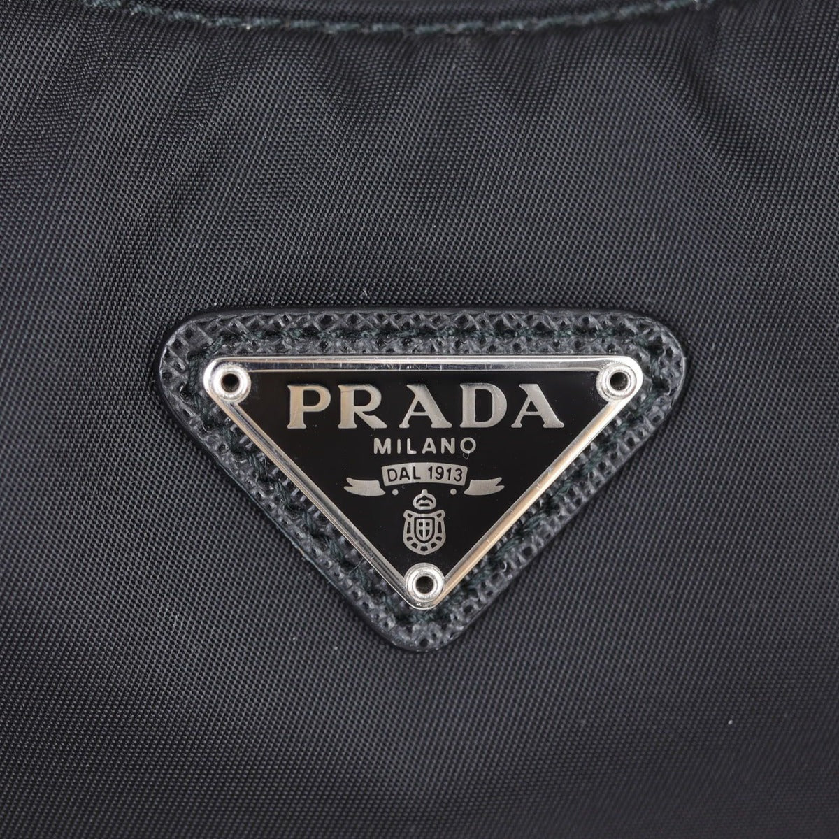 Prada Re-Edition 2005 Tessuto Mini Bag Hardware
