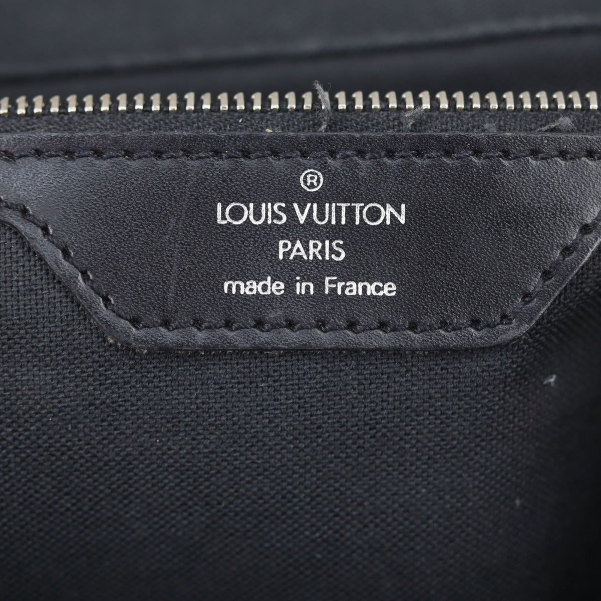 Louis Vuitton Cassia Backpack Taiga Stamp
