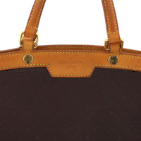 Louis Vuitton Brea Vernis MM  Close Front