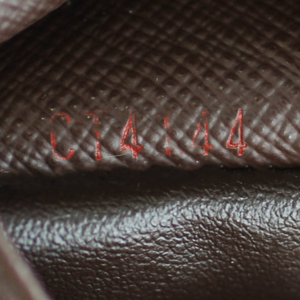 Louis Vuitton 6 Key Holder Damier Ebene Code