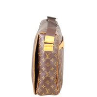 Louis Vuitton Abbesses Messenger Bag Side