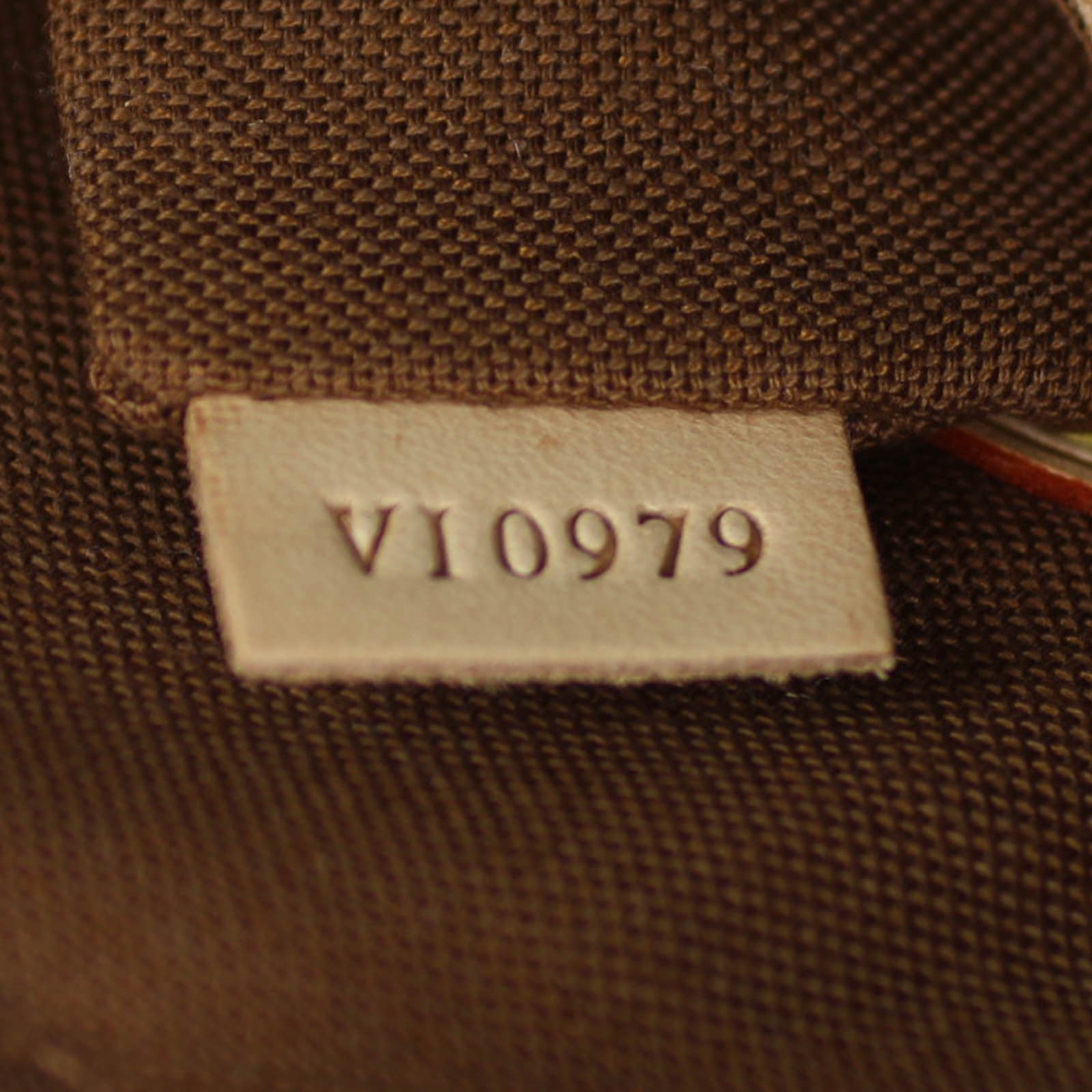 Louis Vuitton Alma PM Monogram Code