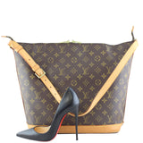 Louis Vuitton Amfar Three Monogram scale