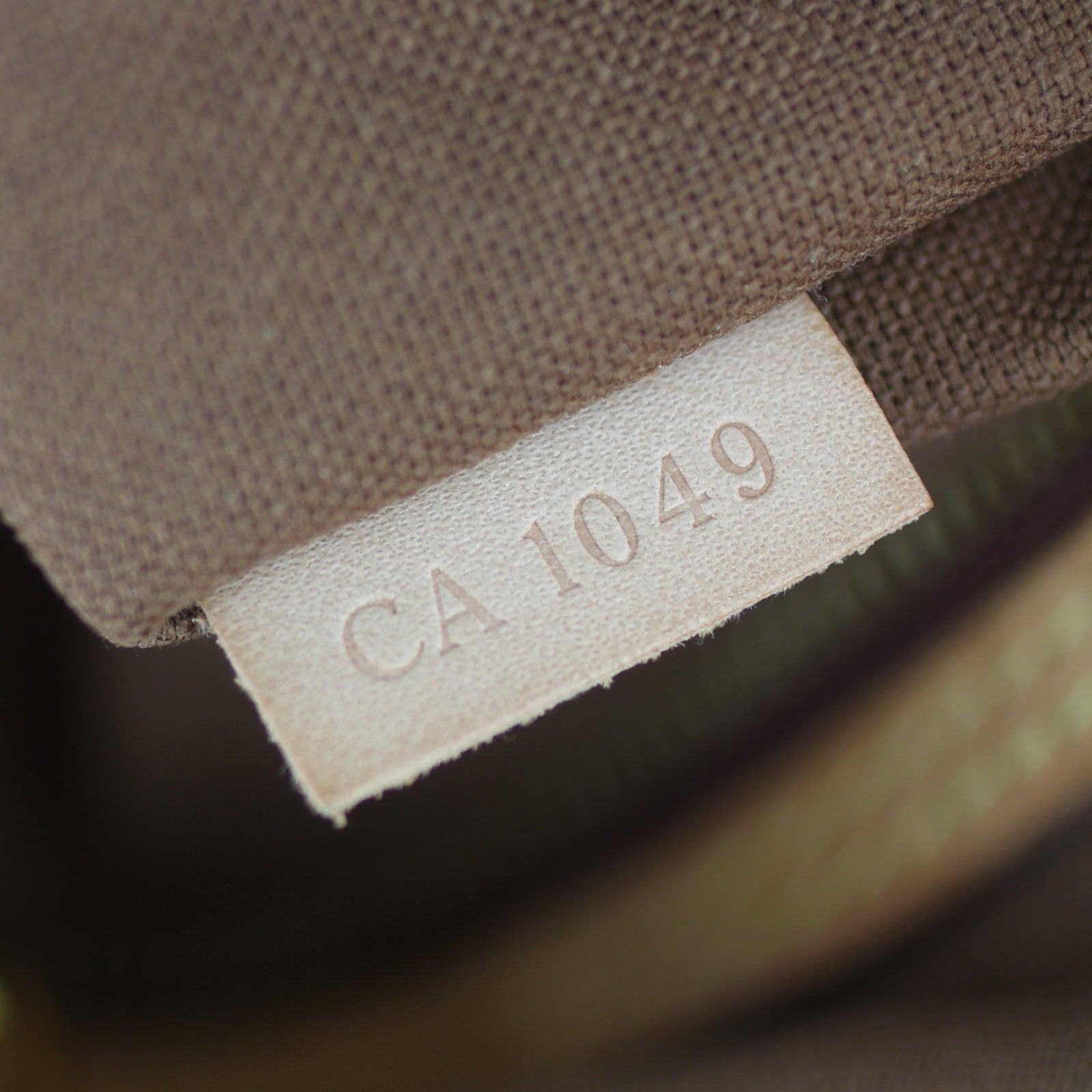 Louis Vuitton Batignolles Horizontal Tote Code