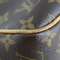 Louis Vuitton Batignolles Vertical Monogram Lining