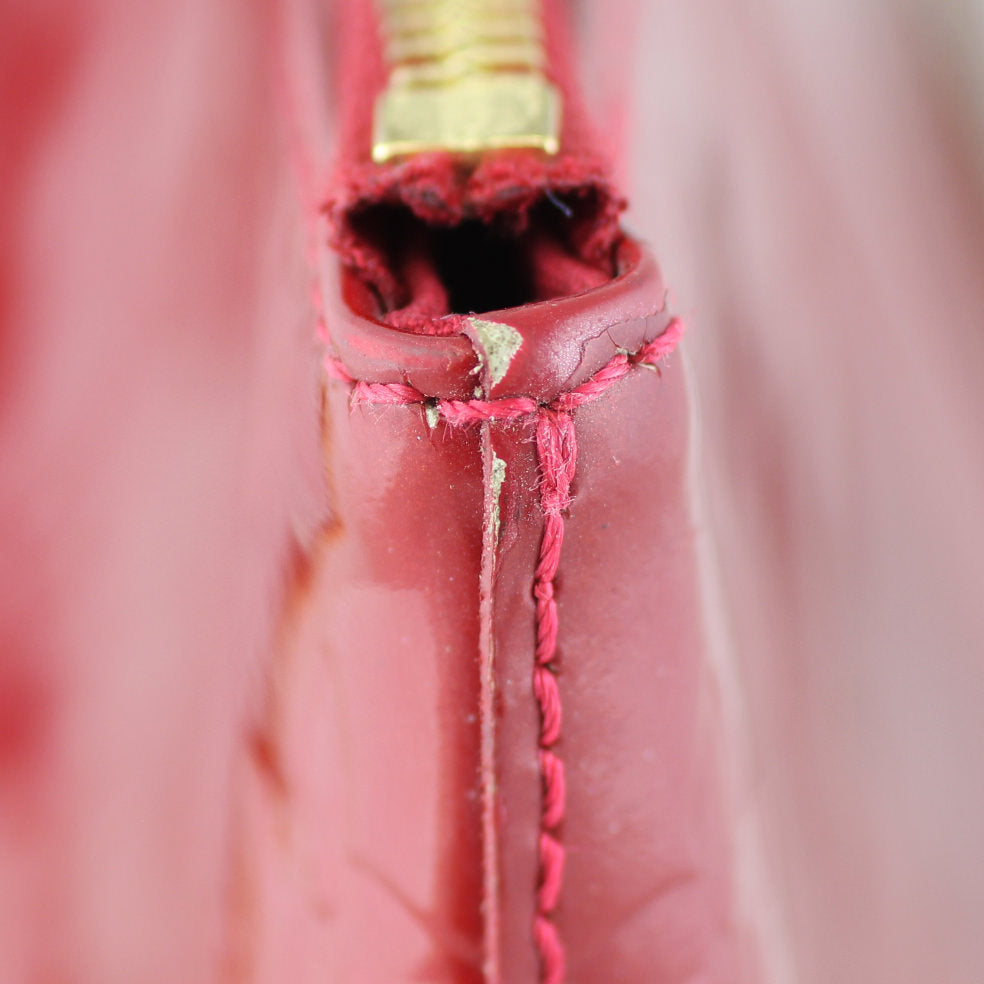 Louis Vuitton Bellevue GM Monogram Vernis Zip Peeling