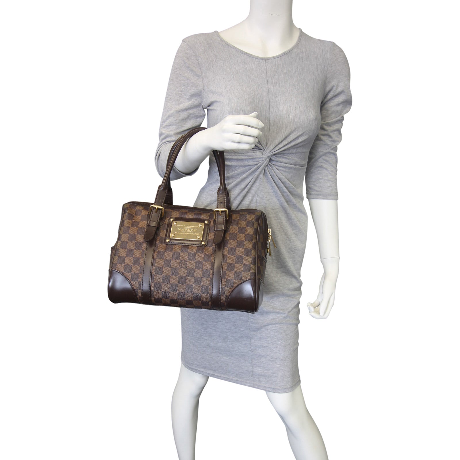 Louis Vuitton Berkeley Mannequin