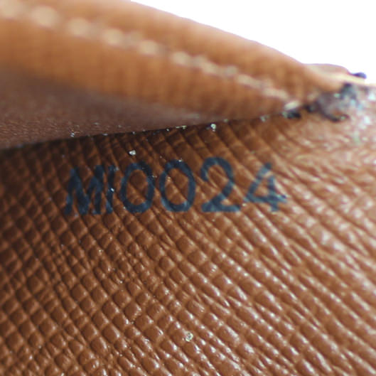 Louis Vuitton Bifold Cardholder Monogram Code