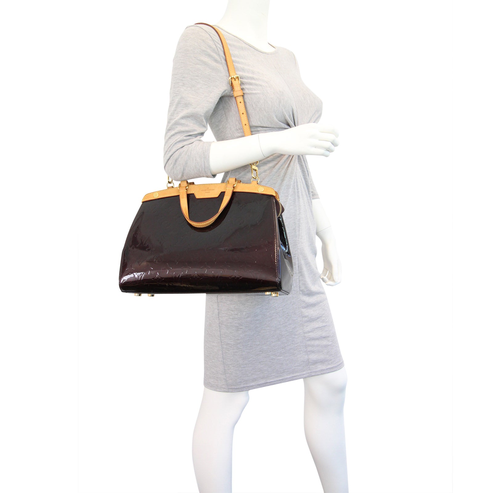 Louis Vuitton Brea MM Vernis Amarante Mannequin