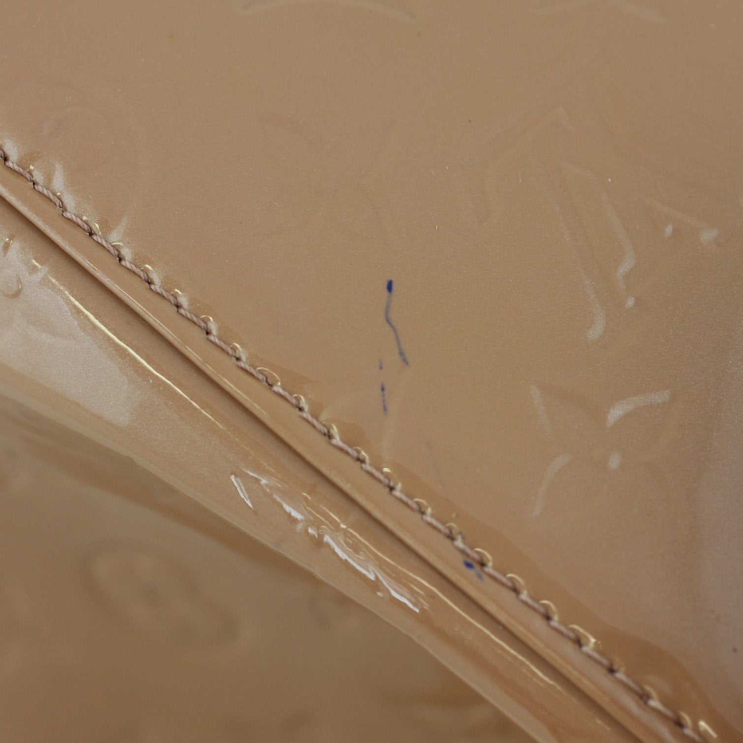 Louis Vuitton Brea MM Monogram Vernis mark