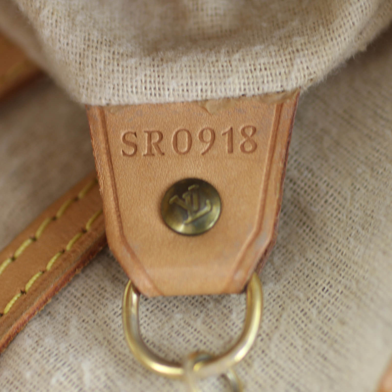 Louis Vuitton Bucket Bag Monogram Code