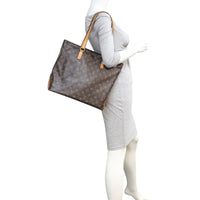 Louis Vuitton Cabas Mezzo Monogram Mannequin