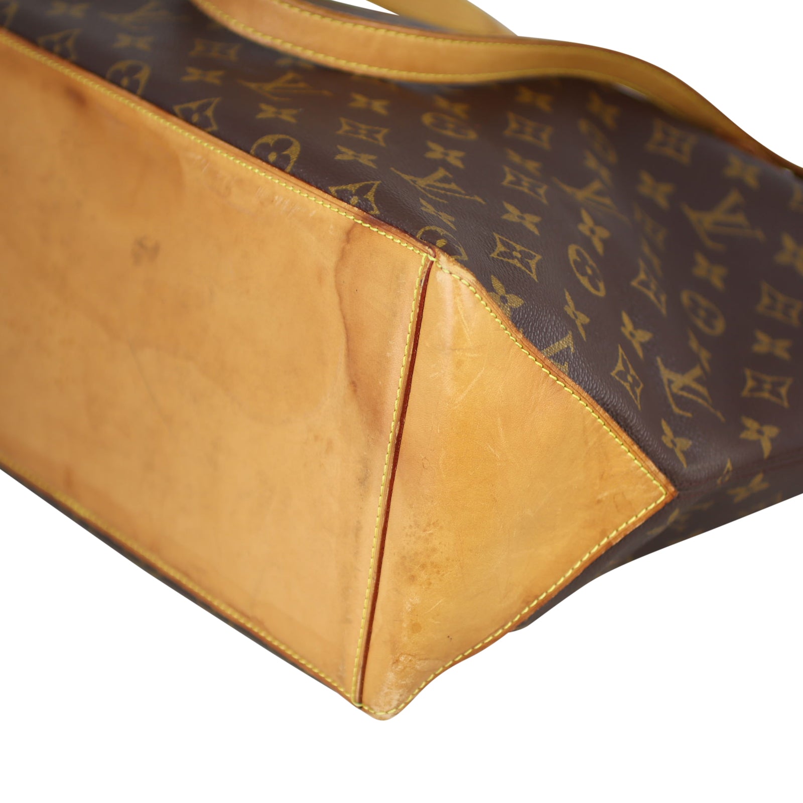 Louis Vuitton Cabas Mezzo Monogram Corner