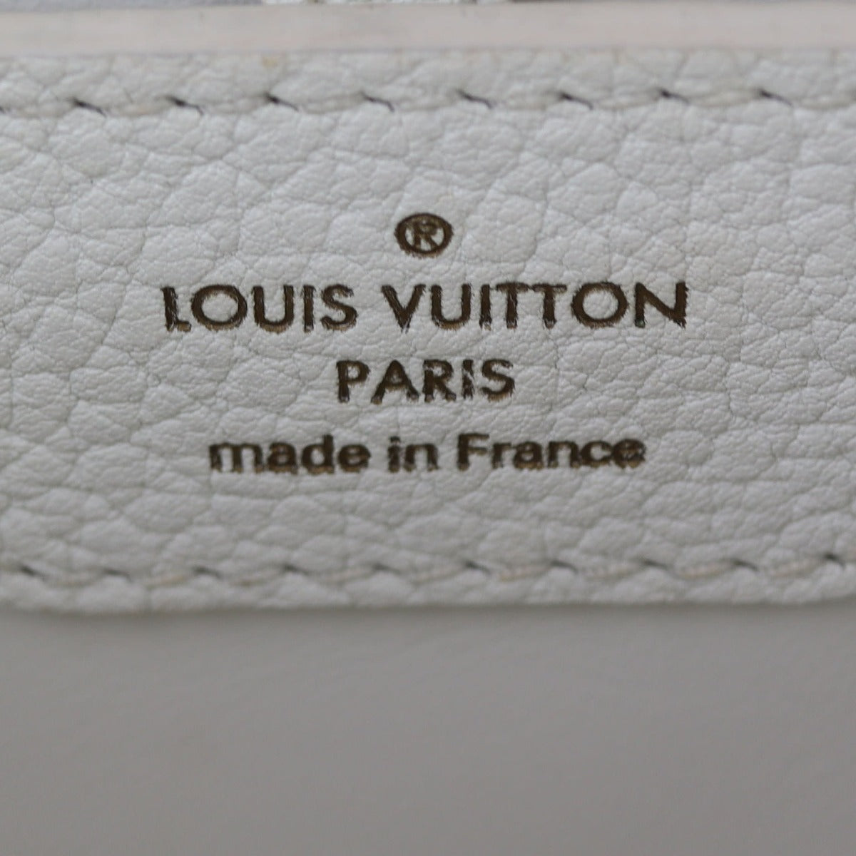 Louis Vuitton Capucines BB