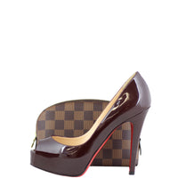 Louis Vuitton Cosmetic Pouch Damier Ebene Scale