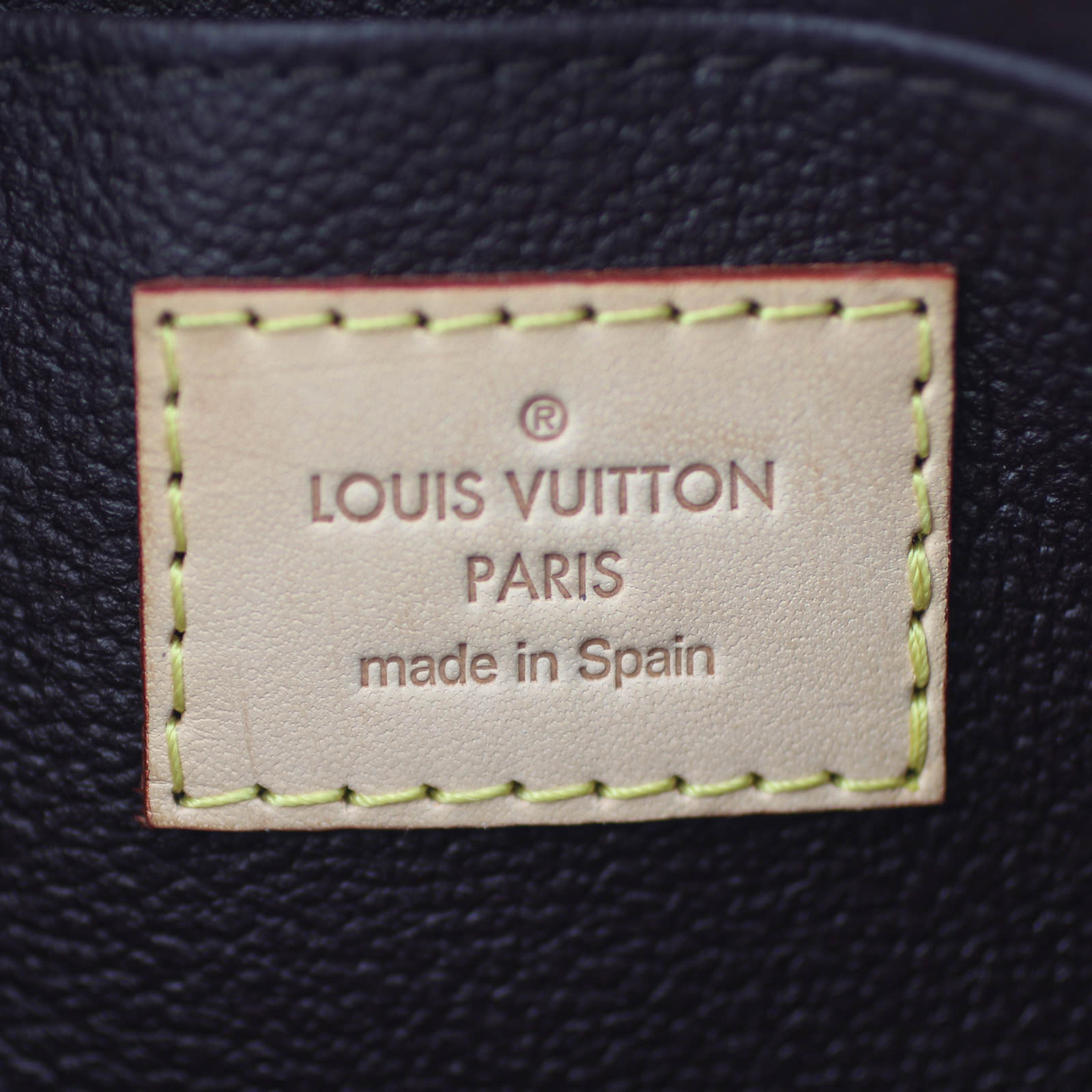 Louis Vuitton Cosmetic Pouch Vernis Stamp