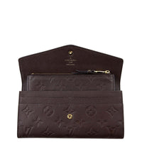 Louis Vuitton Curieuse Wallet Interior