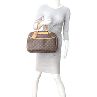 Louis Vuitton Deauville Bowling Vanity Monogram Mannequin
