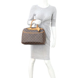 Louis Vuitton Deauville Bowling Vanity Monogram Mannequin