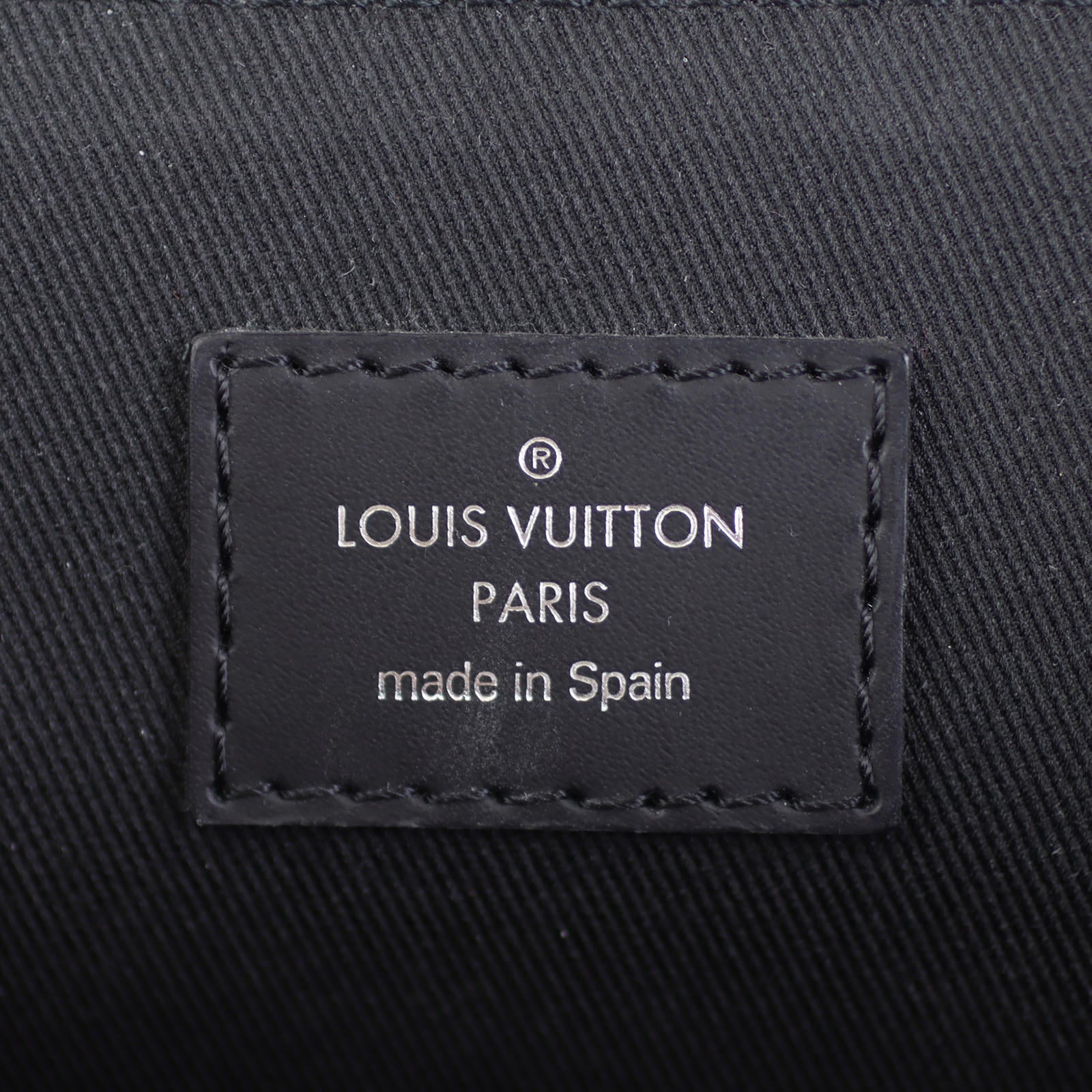 Louis Vuitton District PM Stamp