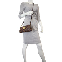 Louis Vuitton Eva Pochette Damier Ebene Mannequin