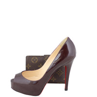 Louis Vuitton French Compact Wallet Monogram Scale