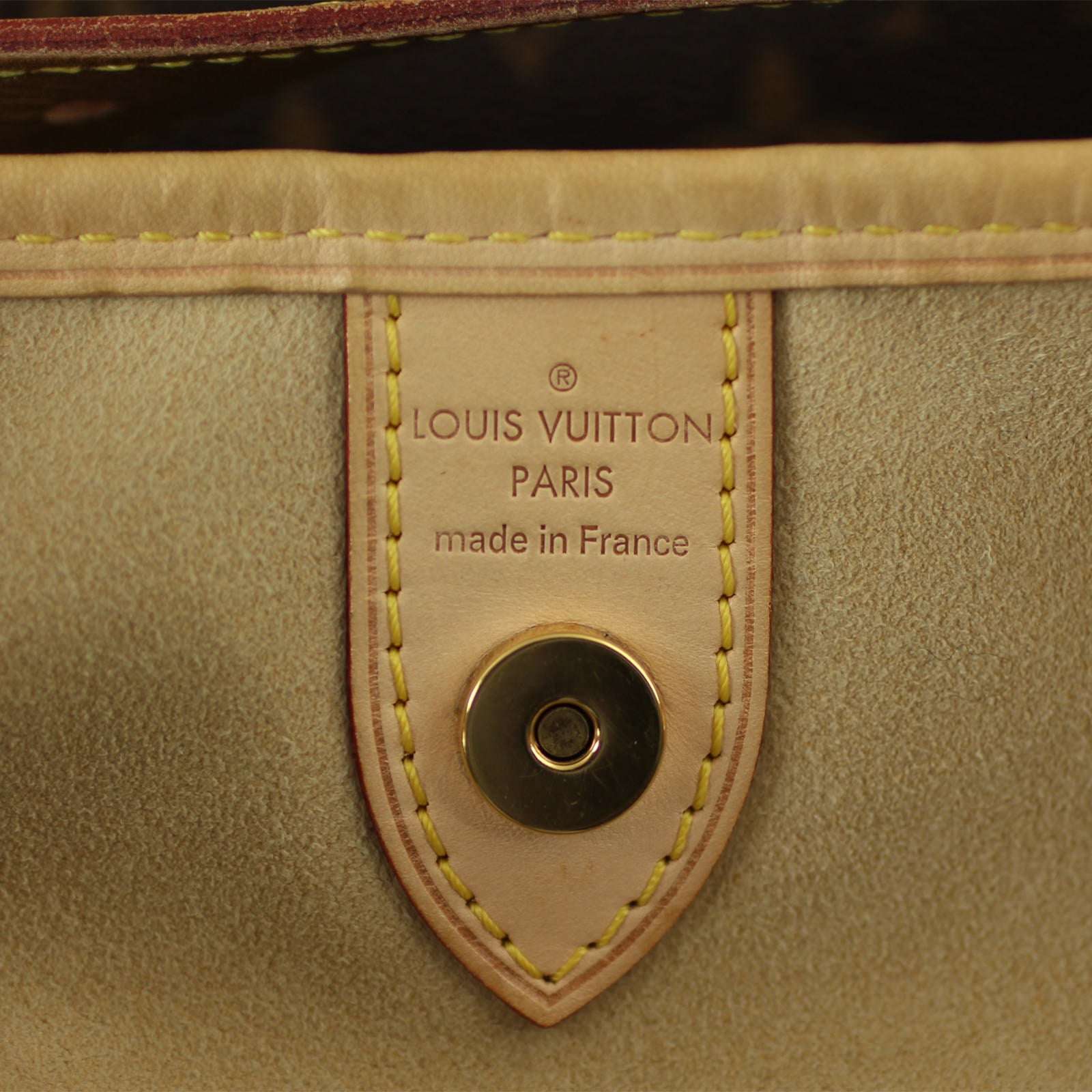 Louis Vuitton Galliera PM Stamp