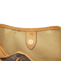 Louis Vuitton Galliera PM mark