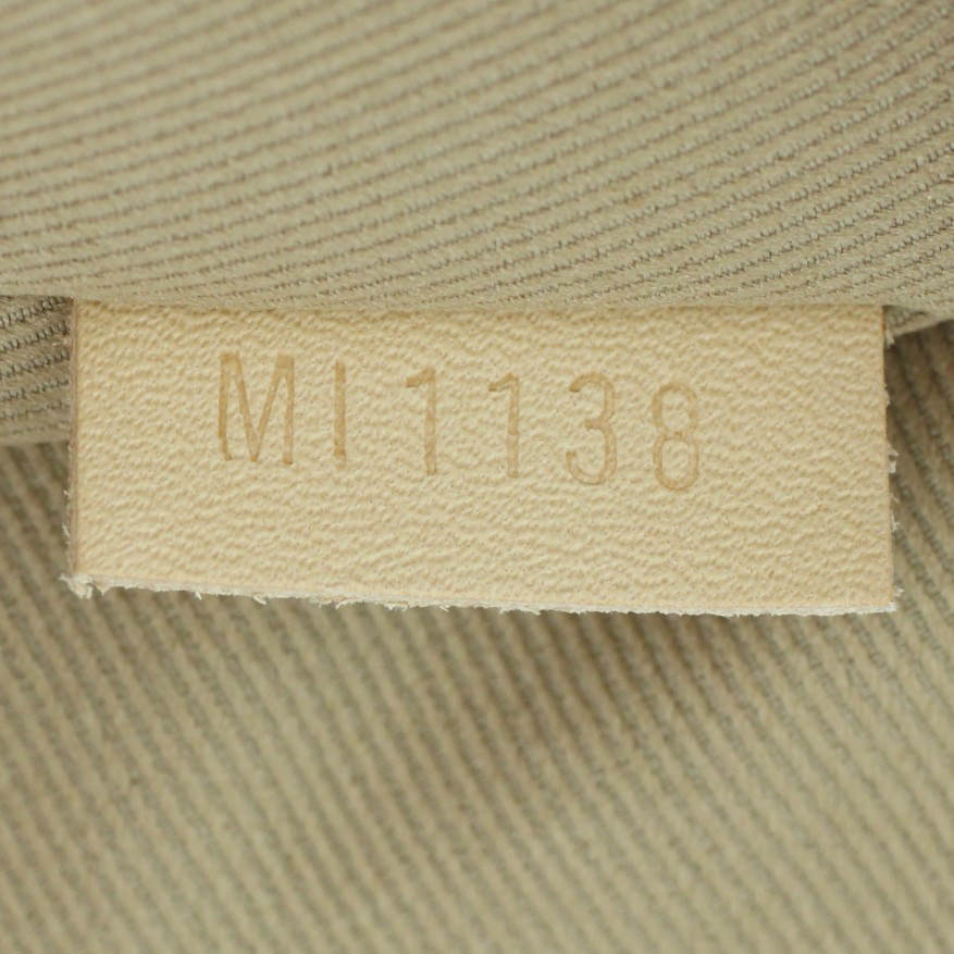 Louis Vuitton Graceful MM Monogram Code