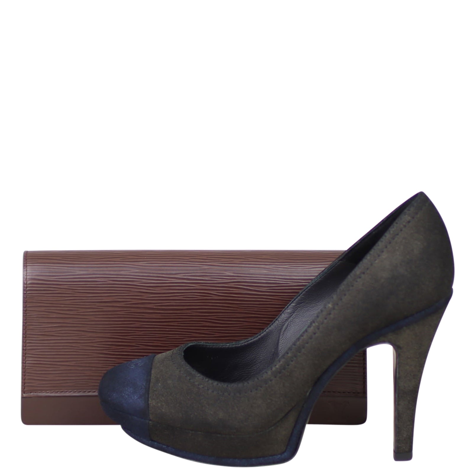 Louis Vuitton Honfleur Clutch Epi Shoe