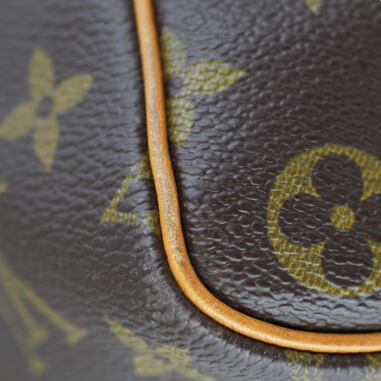 Louis Vuitton Keepall 45 Monogram Lining