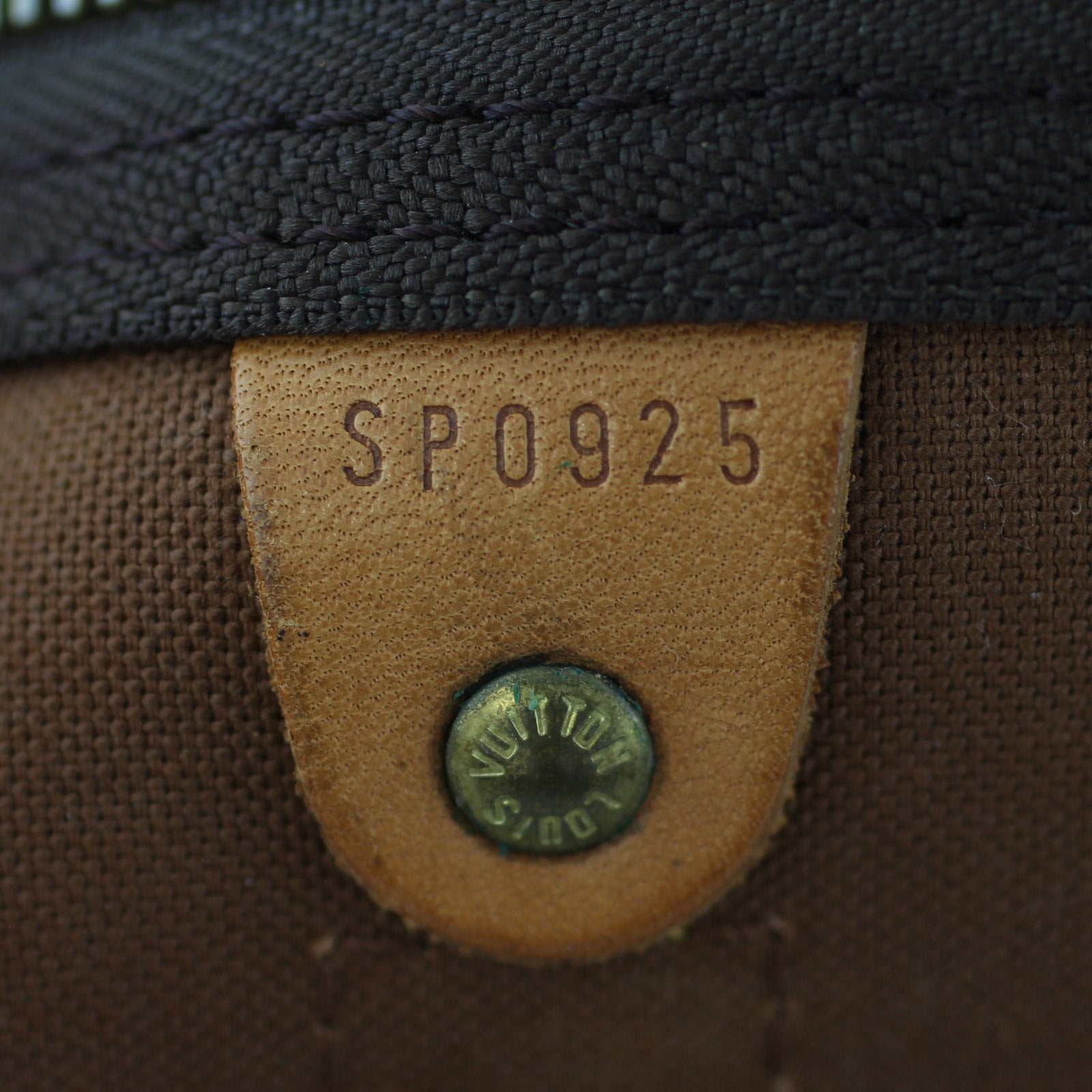 Louis Vuitton Keepall 55 Monogram Code