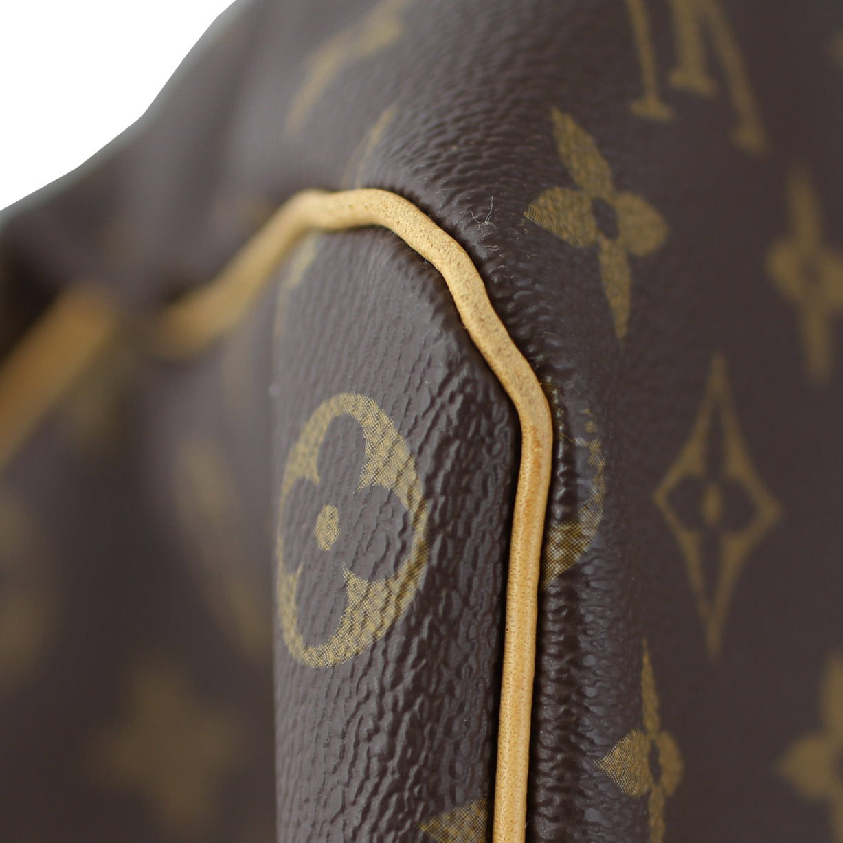 Louis Vuitton Keepall Bandouliere 45 Monogram Lining