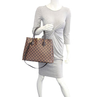 Louis Vuitton Kensington Bag Mannequin