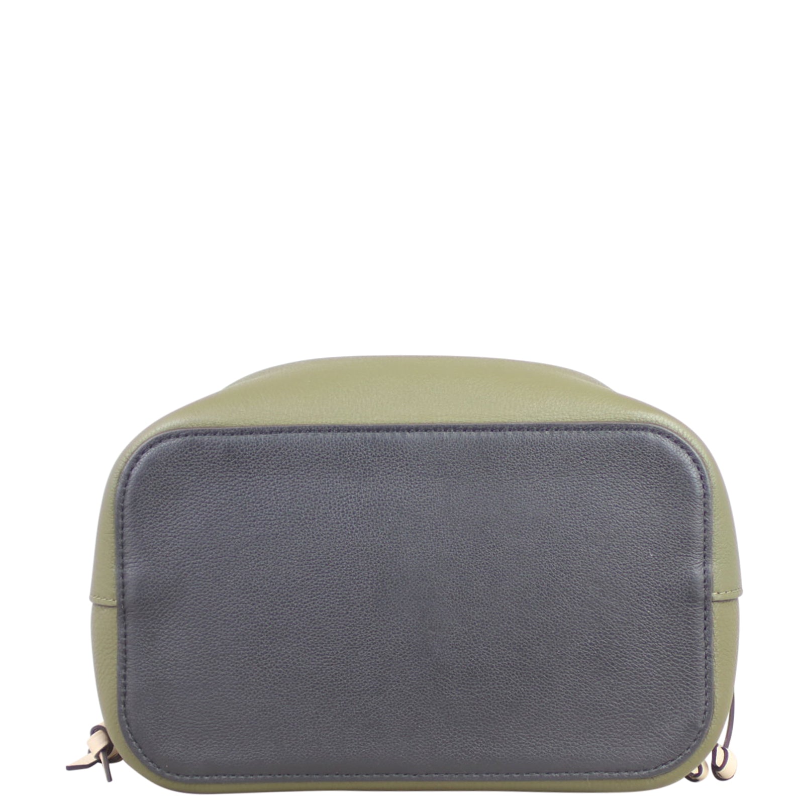 Louis Vuitton Lockme Bucket Base