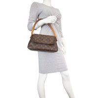 Louis Vuitton Looping PM Monogram Mannequin