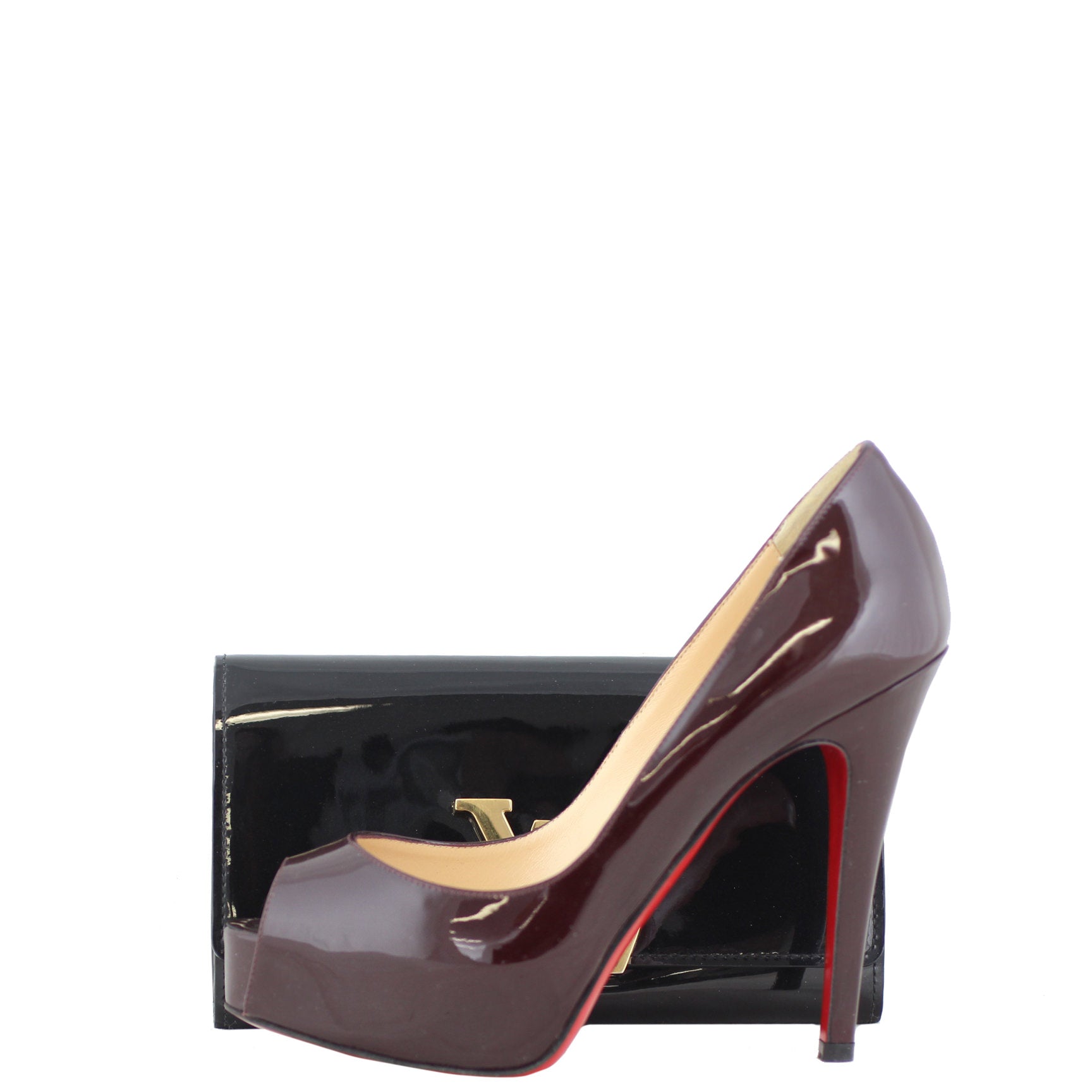 Louis Vuitton Louise Wallet Scale