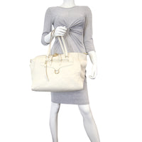 Louis Vuitton Lumineuse PM Monogram Empreinte Mannequin