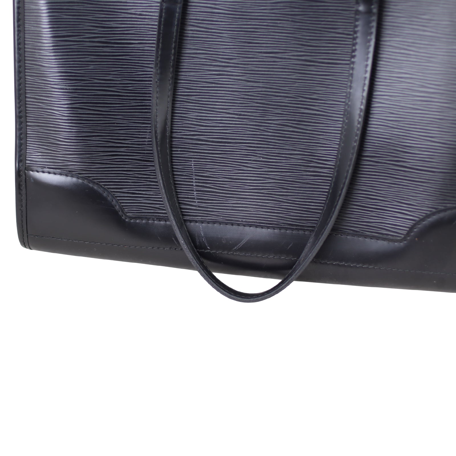 Louis Vuitton Madeleine GM Epi Corner