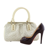 Louis Vuitton Mini Lin Trapeze GM Scale