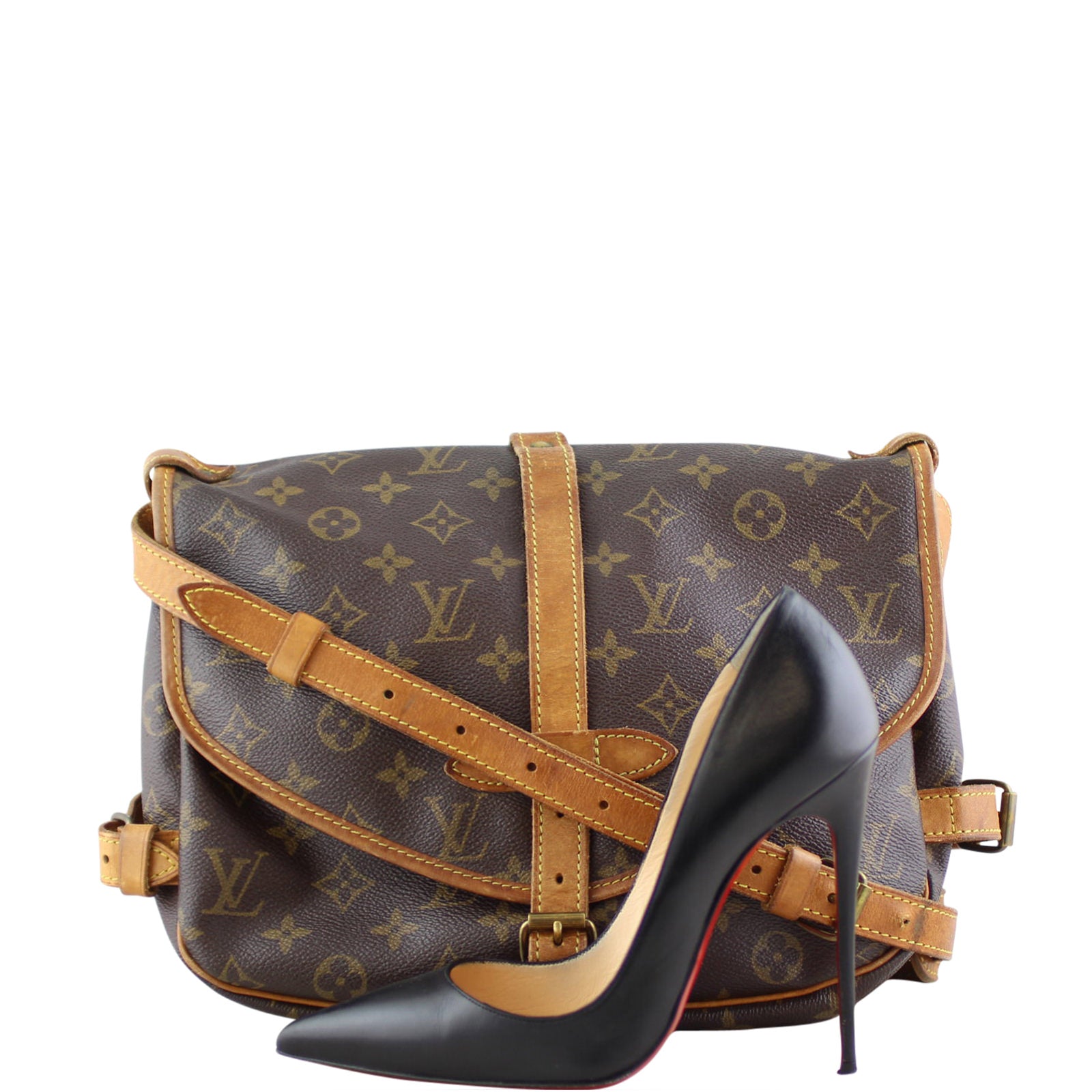 Louis Vuitton Saumur 30 Monogram Scale