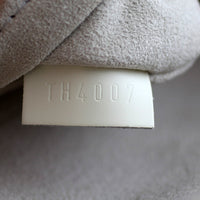 Louis Vuitton Montaigne Clutch Code