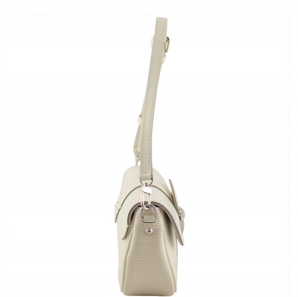 Louis Vuitton Montaigne Clutch back side