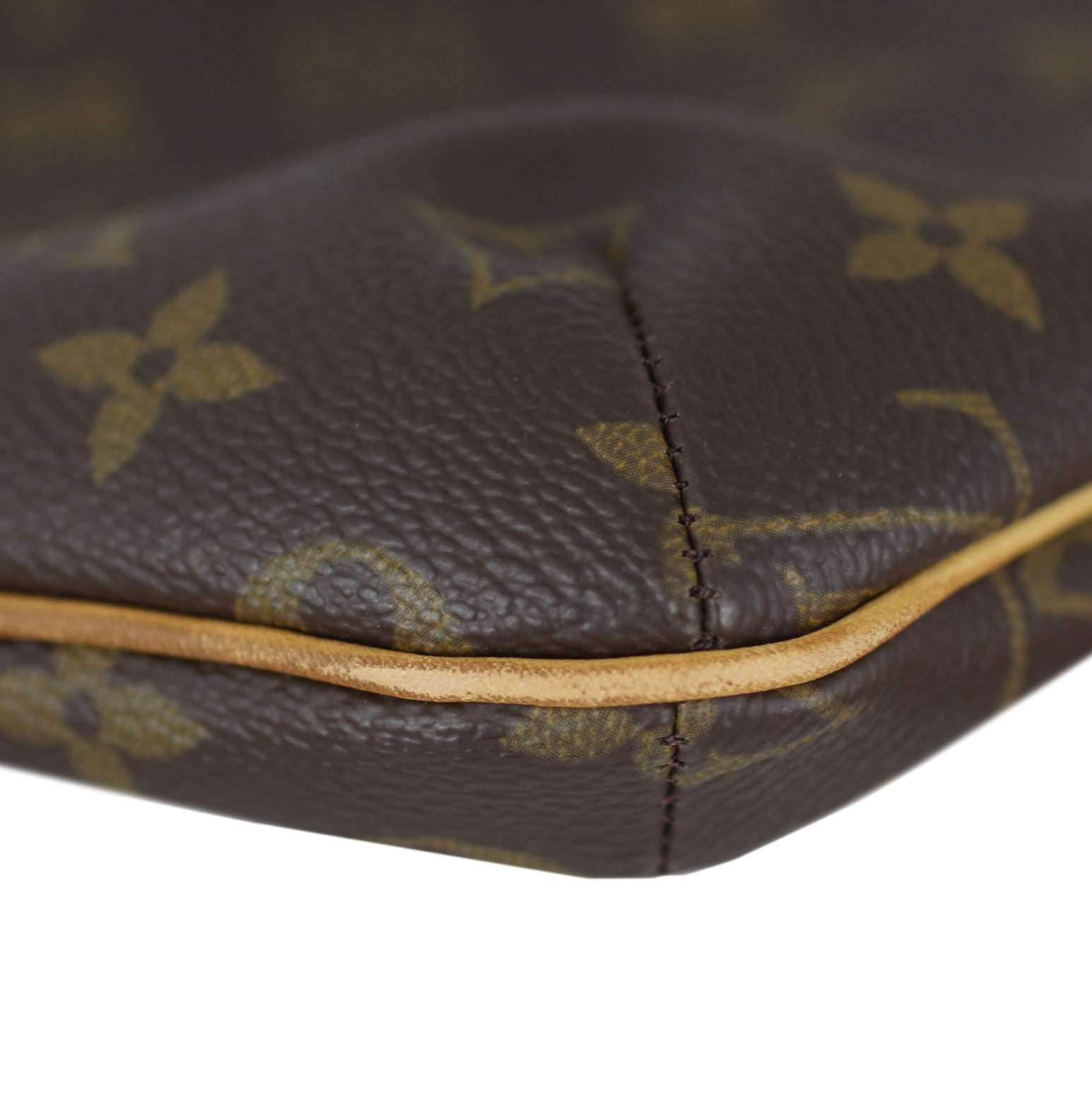 Louis Vuitton Musette Salsa Monogram Lining