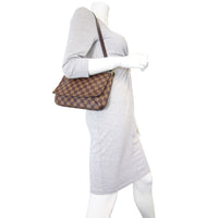 Louis Vuitton Musette Tango Damier Ebene Mannequin