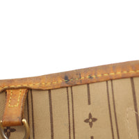 Louis Vuitton Neverfull MM Monogram Stain
