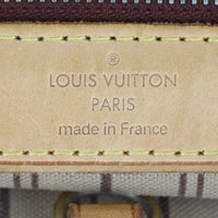 12Louis Vuitton Neverfull GM Monogram Stamp
