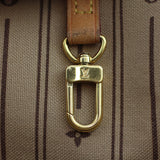 Louis Vuitton Neverfull MM Monogram hardware